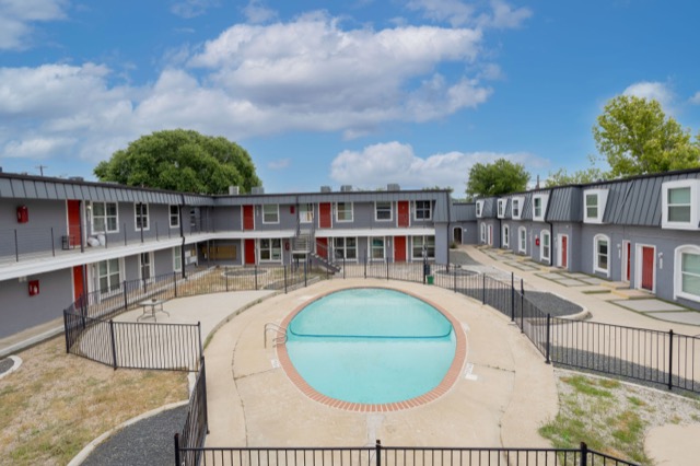 Mueller Square community photo 12