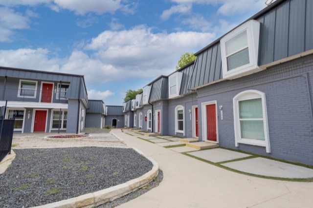 Mueller Square community photo 18